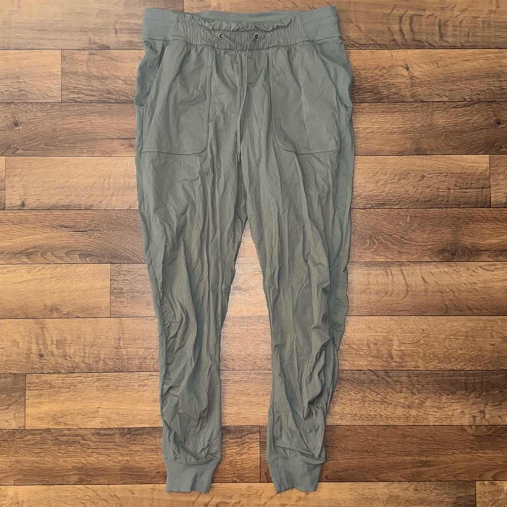 Lululemon Size 10 Beyond The Studio Jogger 28” Greyish-Green Colorway Comfort